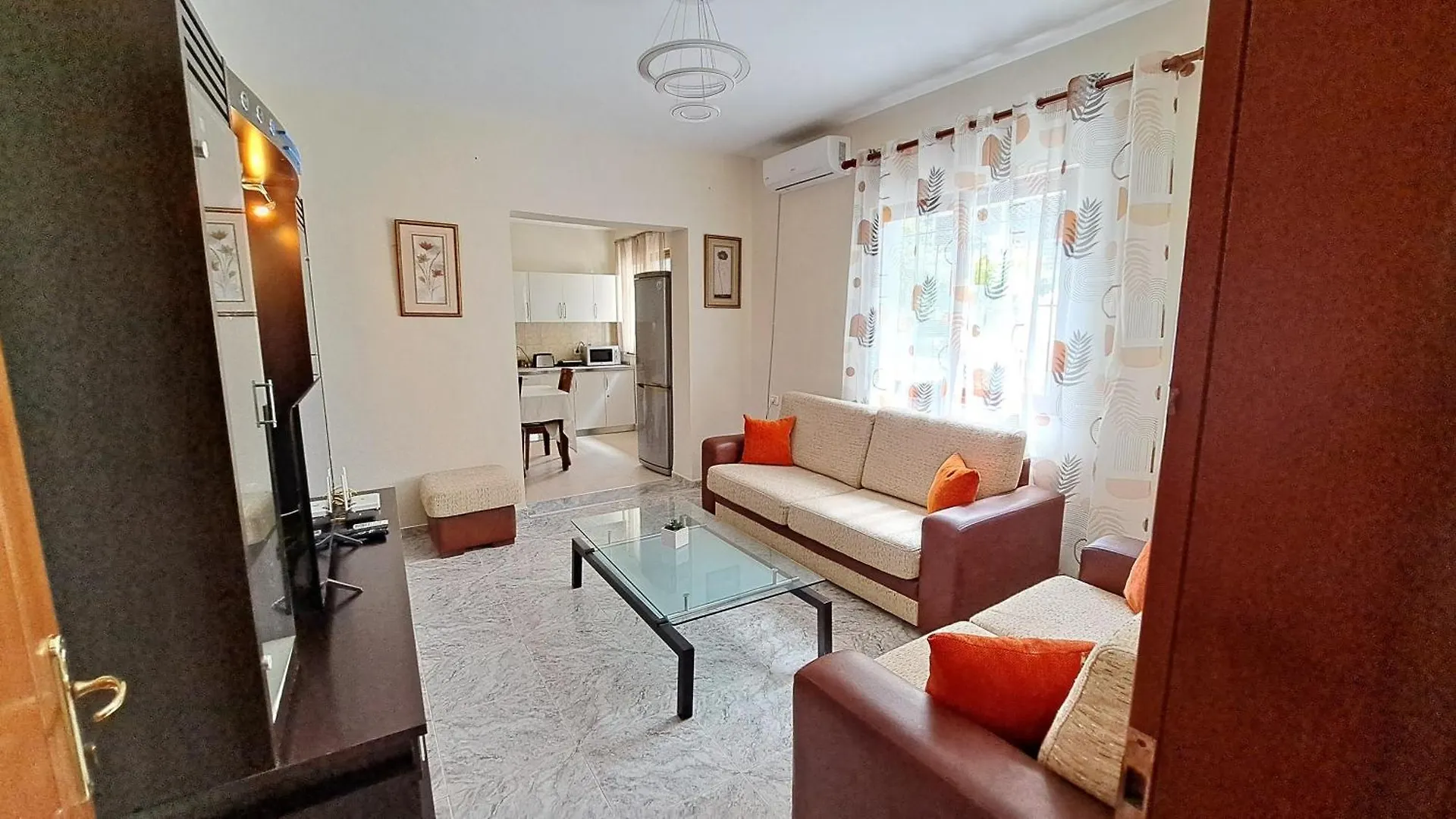 Adi'S House Villa Tirana Holiday home